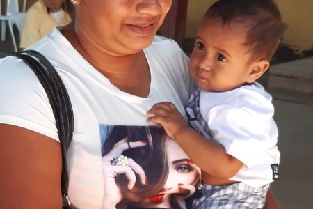 Mujer y agua