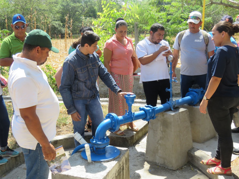 Capacitación en El Jicaral sobre Mantenimiento de los sistemas de Agua