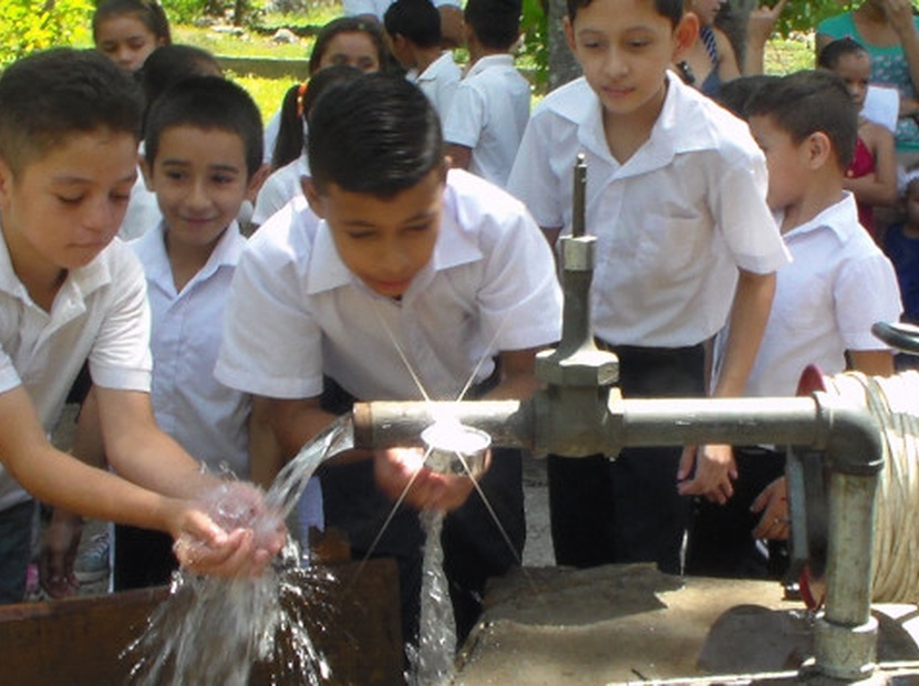 Agua en El Horcón