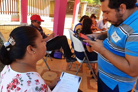 Equipos realizando evaluaciones Pre capacitación